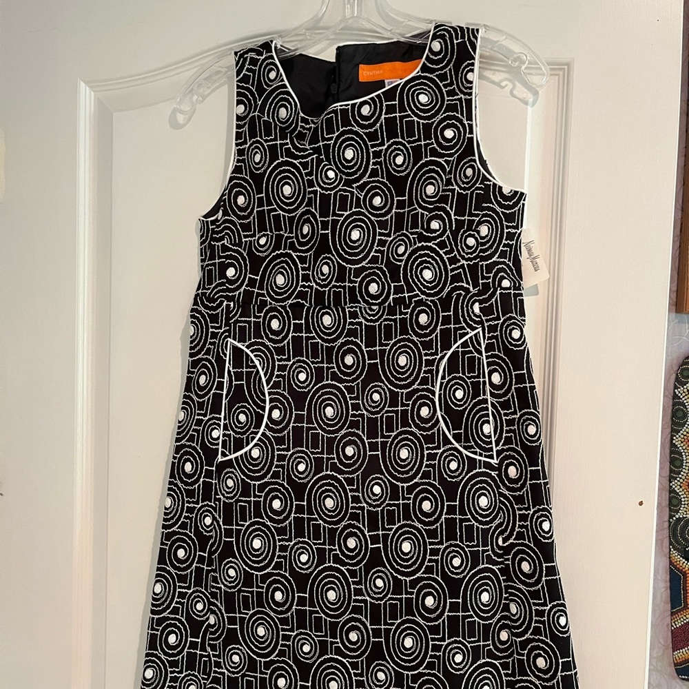 CYNTHIA STEFFENS mini dress! Size 4 NWT!